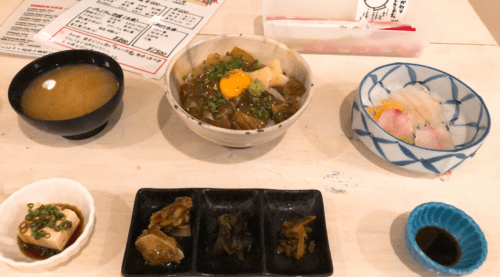 西表島で食べた海鮮定食