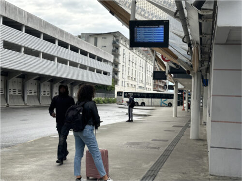 レンヌ駅にあるモンサンミッシェル行のバス乗り場