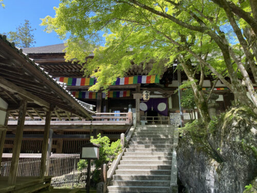 石山寺本堂