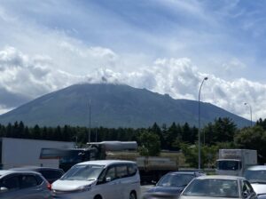 岩手山サービスエリアから眺めた岩手山