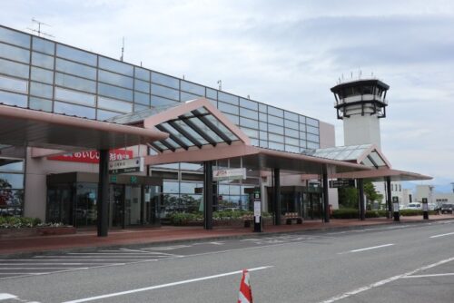 おいしい山形空港の外観